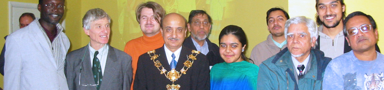 Pic showing group photo taken at the Multi Faith Celebration event